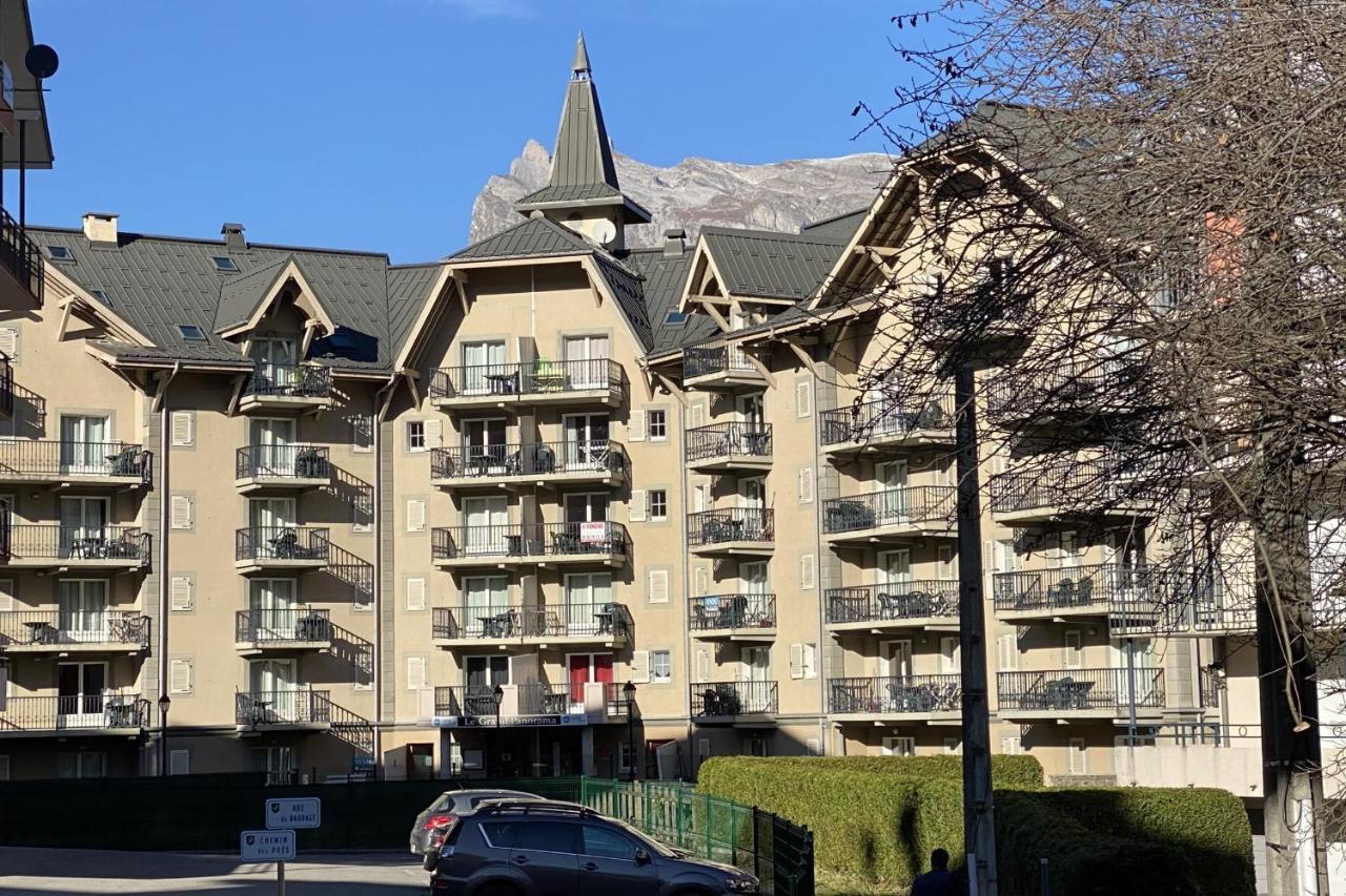 Flat In Residence With Swimming Pool Saint-Gervais-les-Bains Luaran gambar